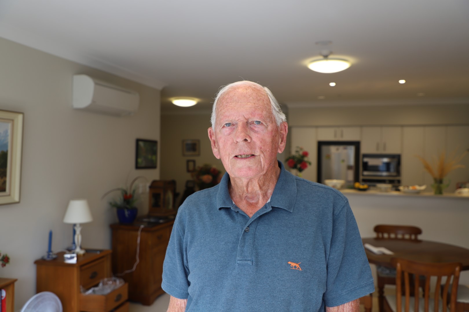 From man of languages to matelot